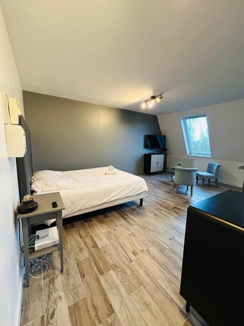 Masse Studio Cosy — Caen Appartement Buitenkant foto