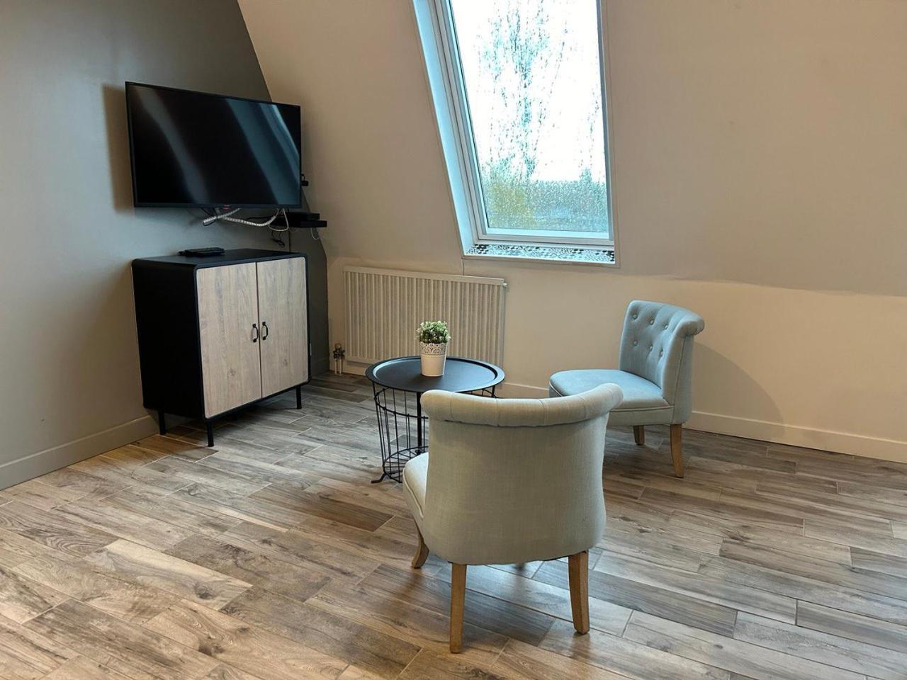 Masse Studio Cosy — Caen Appartement Buitenkant foto