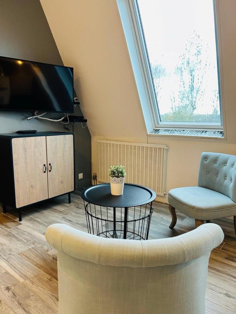 Masse Studio Cosy — Caen Appartement Buitenkant foto